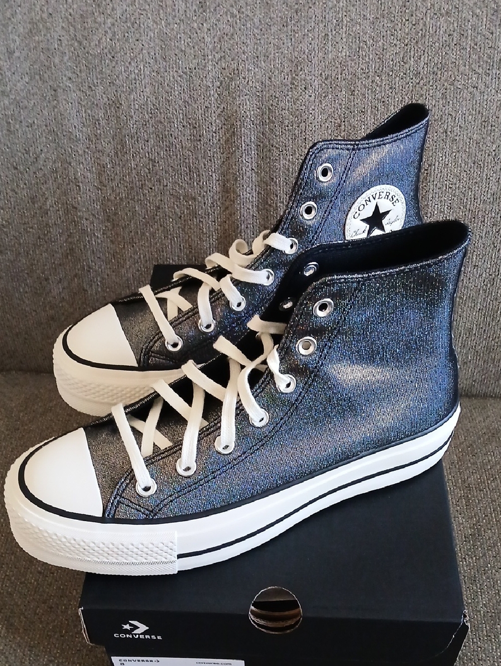 NIB Women's Platform Lift Black Shimmer Converse All Star Sneakers, Size 8